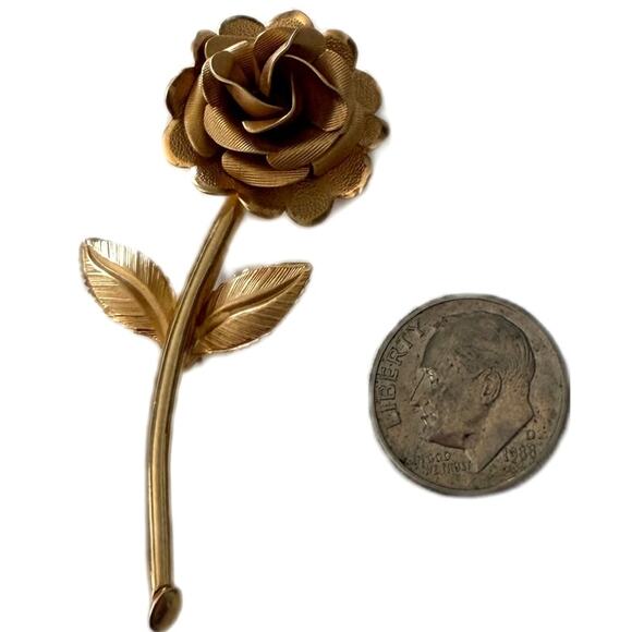 Vintage Gold Tone Single Rose Brooch Pin - Lady Ellen V20 12K Gold Filled 1960s - Picture 8 of 8